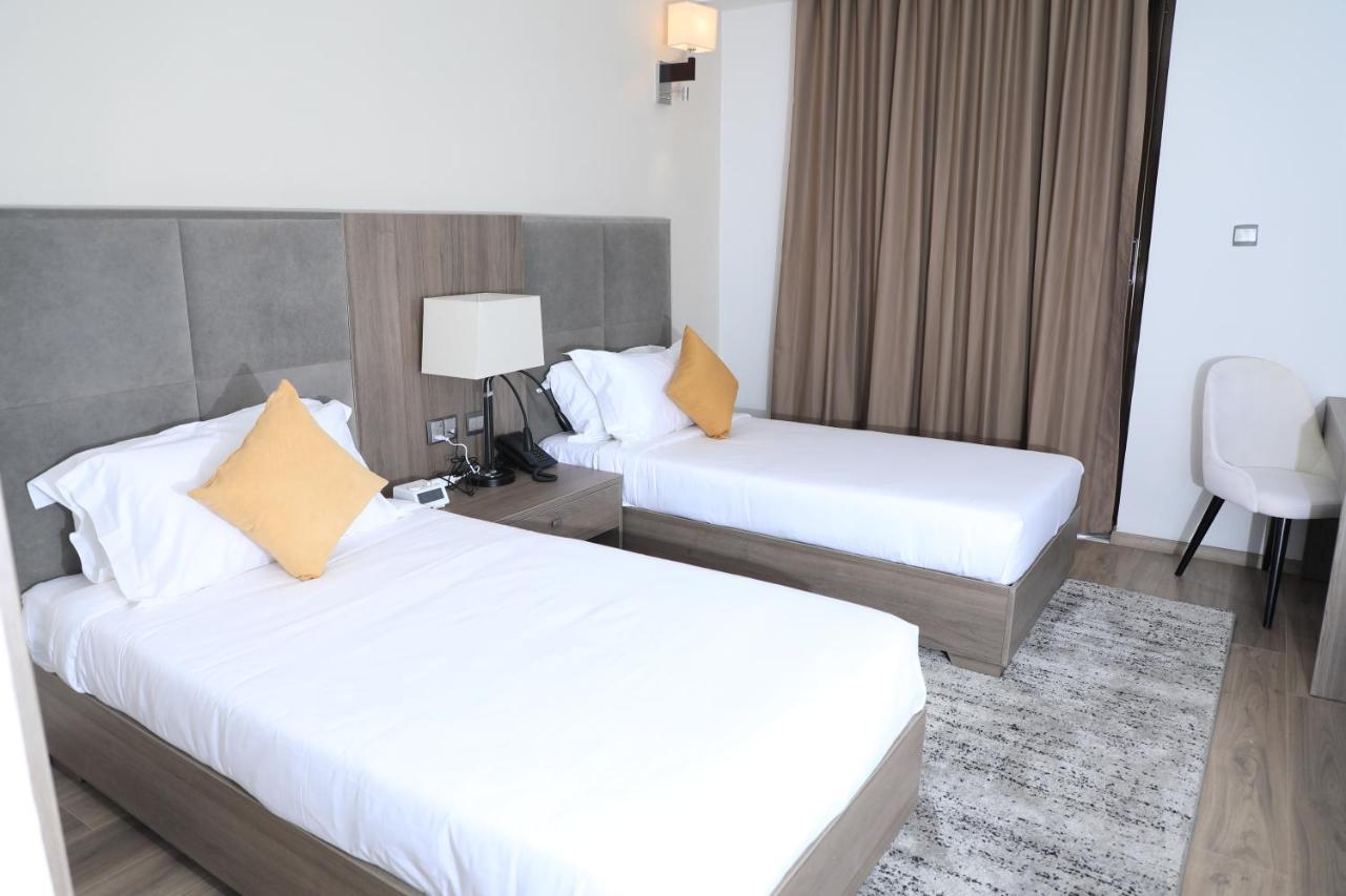 Th Bonroyal Hotel Adis Abeba Exterior foto
